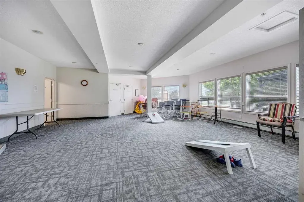 3 Parklane Way, #307
