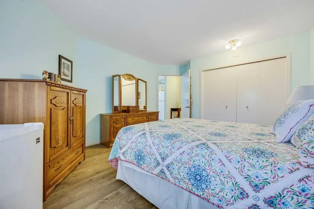3 Parklane Way, #307