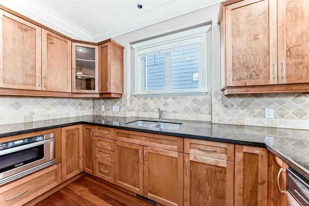 2413 2 Avenue NW, #1