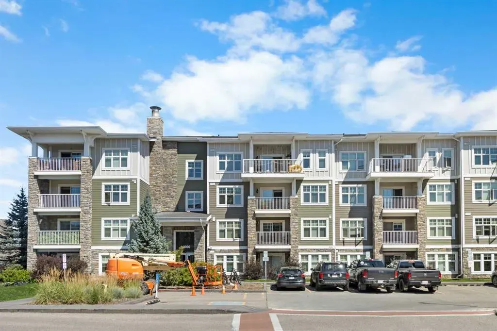 11 Mahogany Row SE, #1312
