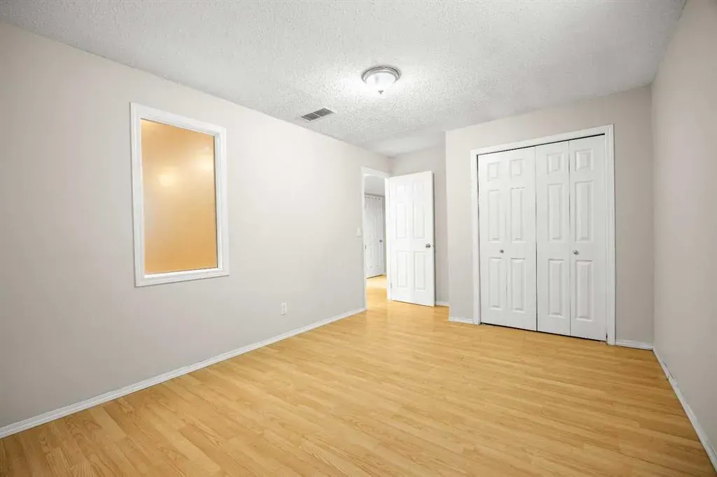 99 Arbour Crest Rise NW
