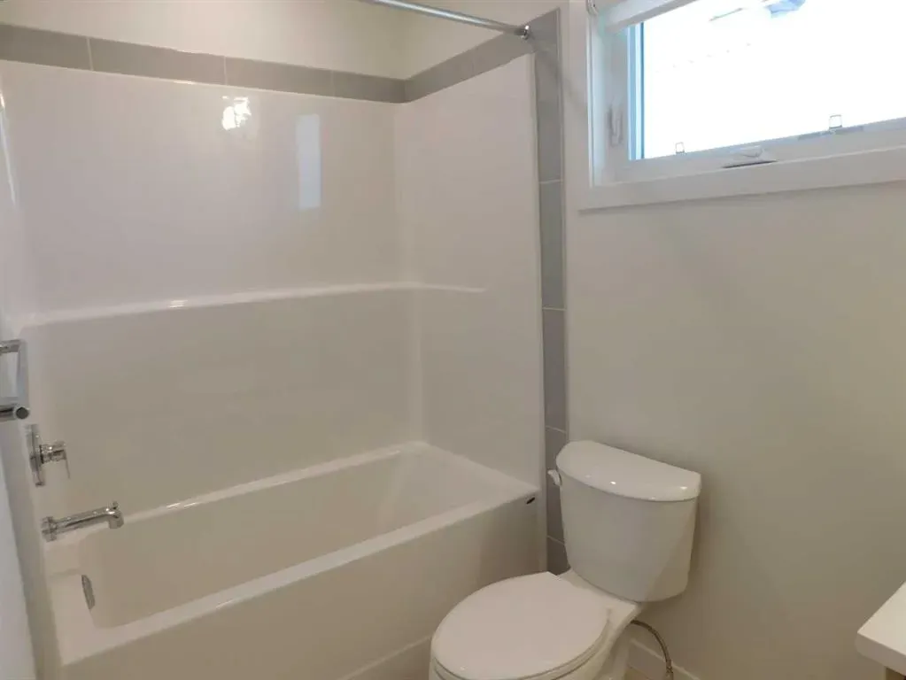 857 Belmont Drive SW, #233