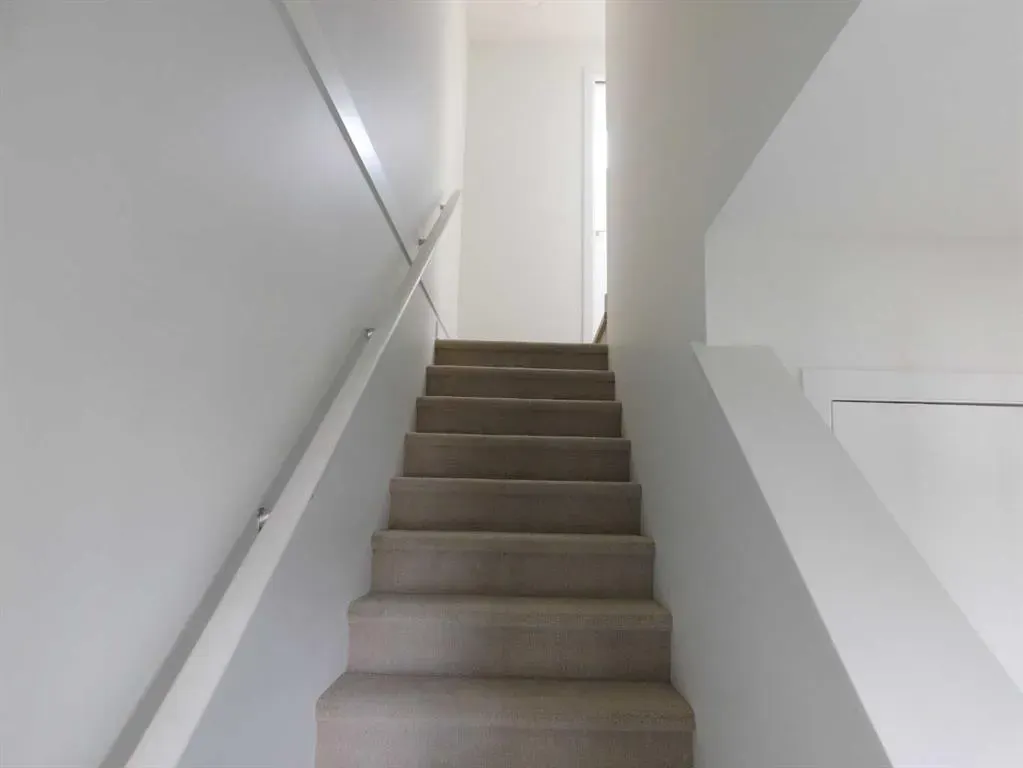857 Belmont Drive SW, #233