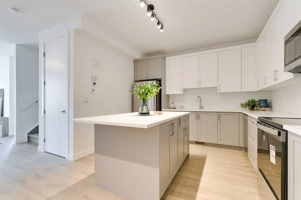 4534 17 Avenue NW, #2