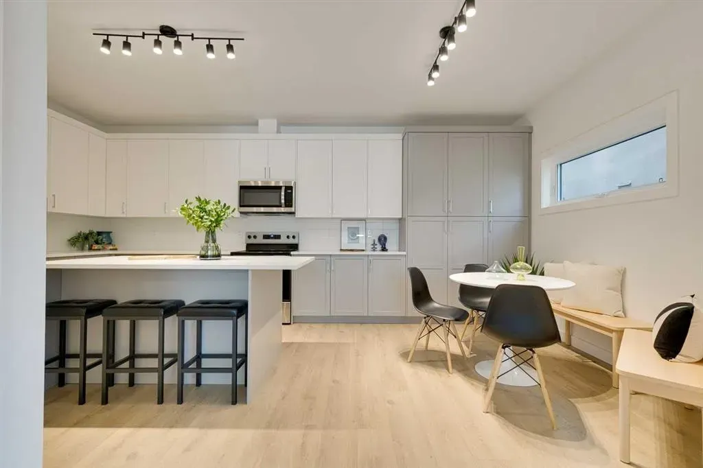 4534 17 Avenue NW, #2