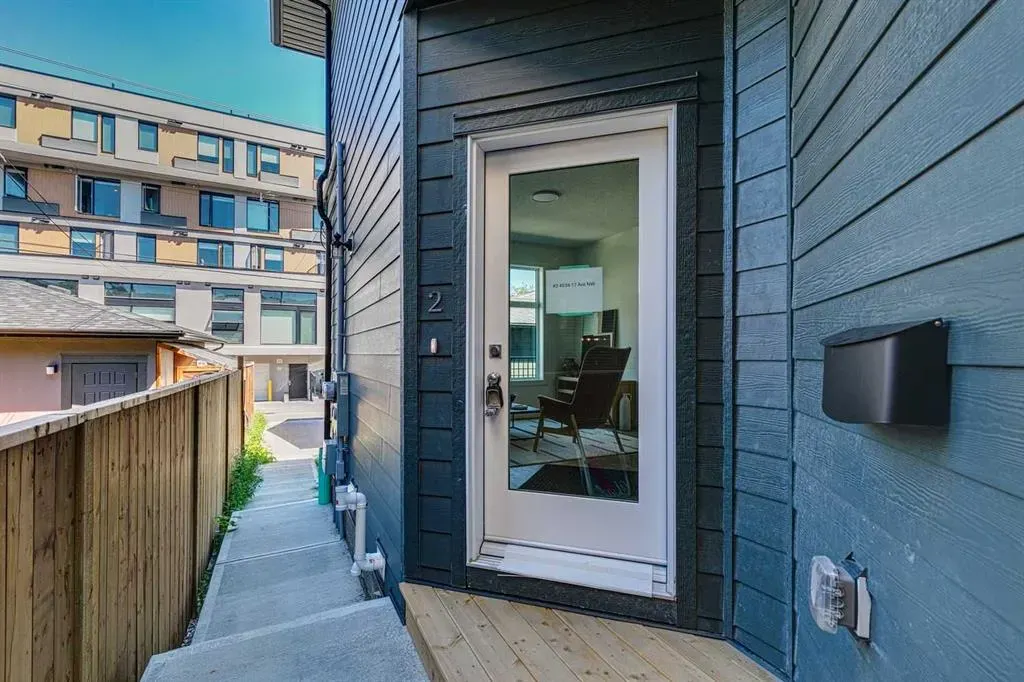 4534 17 Avenue NW, #2
