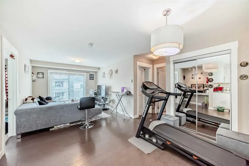302 Skyview Ranch Drive NE, #5409