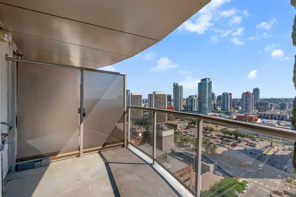 683 10 Street SW, #2003