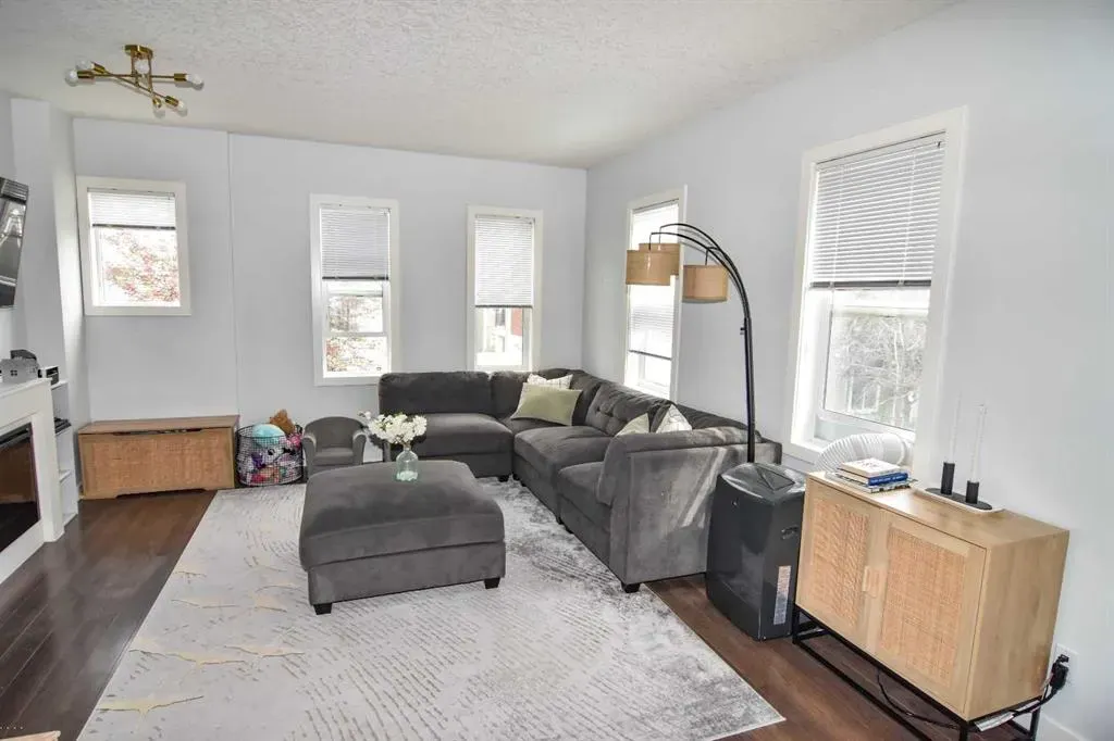 227 Silverado Common SW