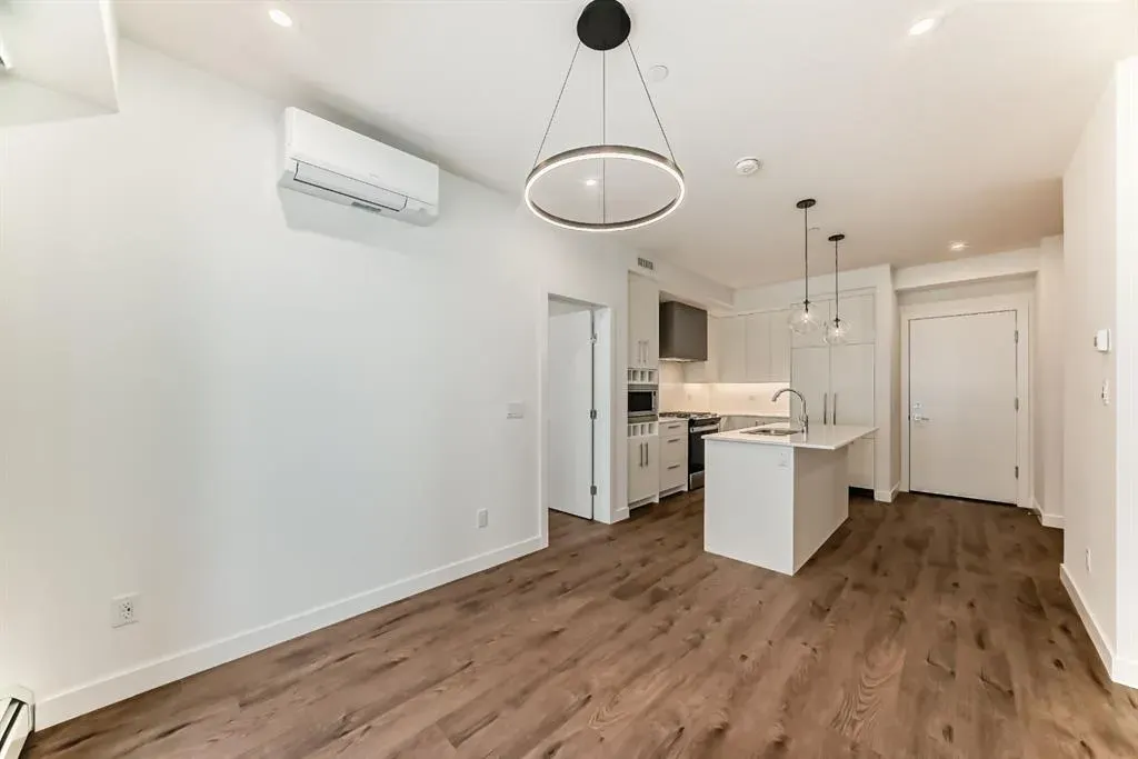 8370 Broadcast Avenue SW, #205
