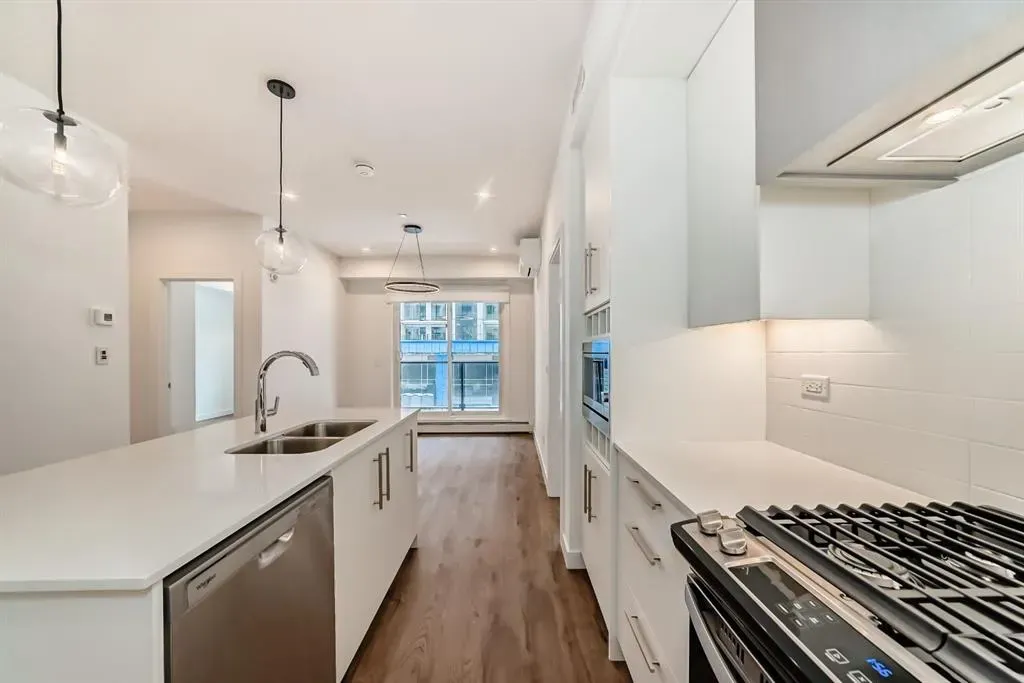 8370 Broadcast Avenue SW, #205