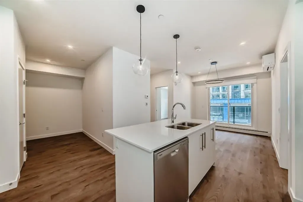 8370 Broadcast Avenue SW, #205