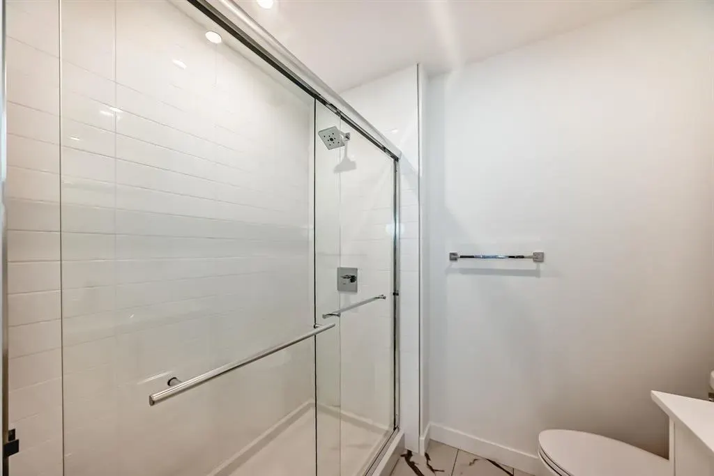 8370 Broadcast Avenue SW, #205