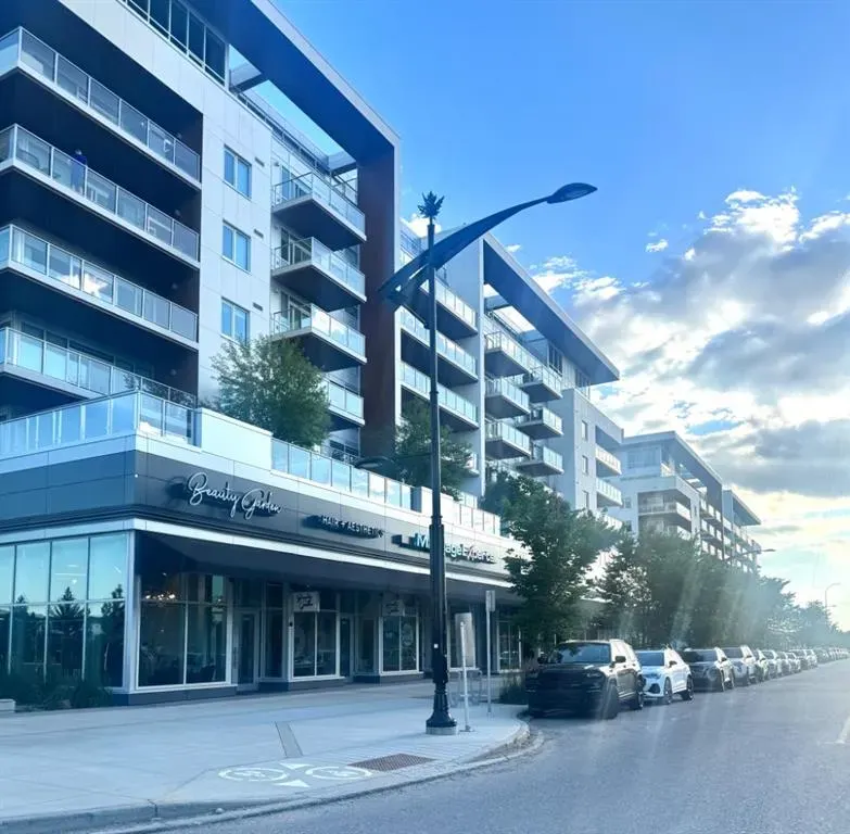 8370 Broadcast Avenue SW, #205