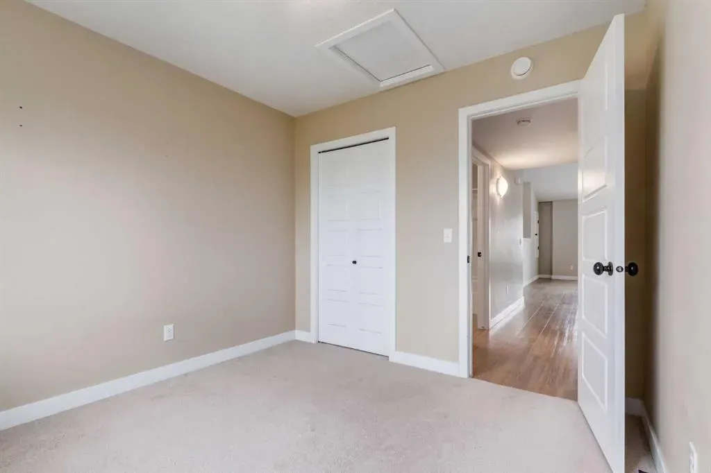 2781 Chinook Winds Drive SW, #5203