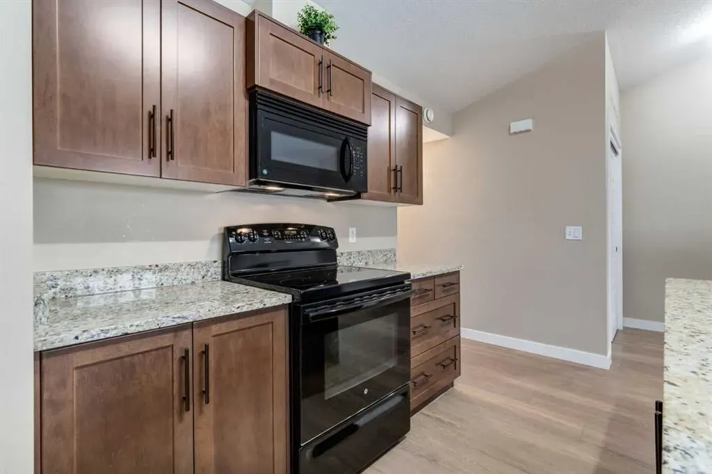 2781 Chinook Winds Drive SW, #5203