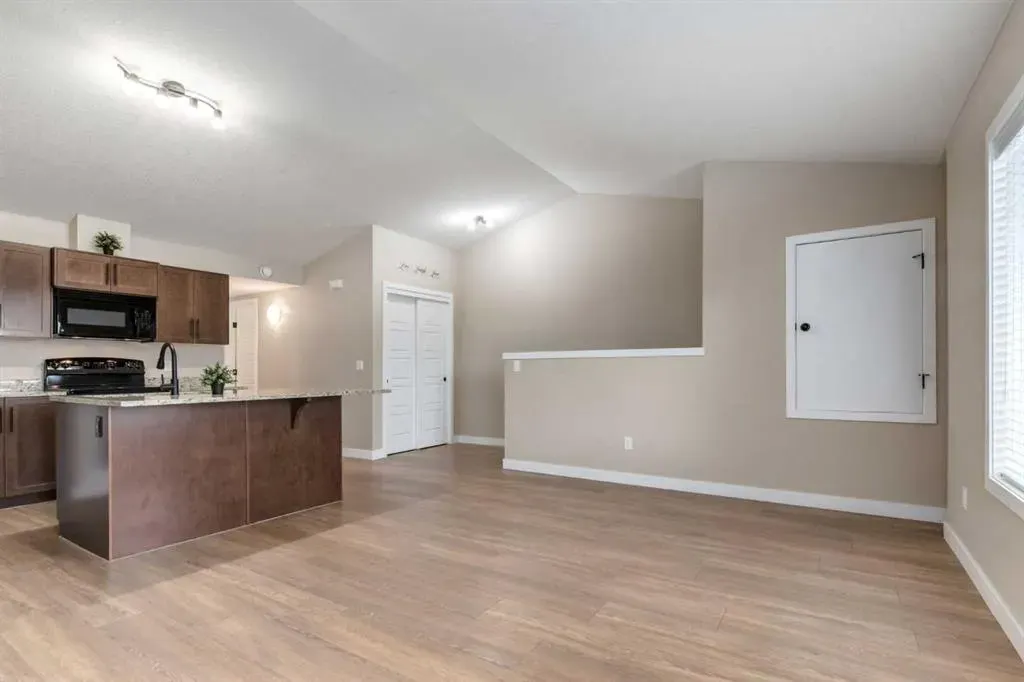2781 Chinook Winds Drive SW, #5203