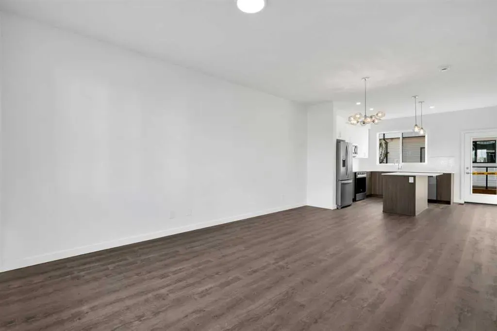 340 Ambleton Street NW, #305