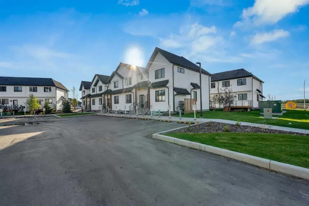 340 Ambleton Street NW, #305