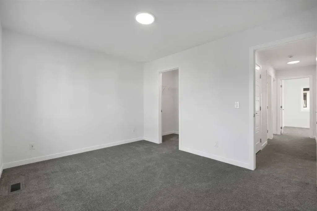 340 Ambleton Street NW, #305