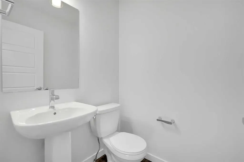 340 Ambleton Street NW, #305