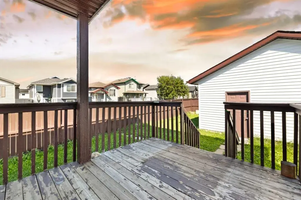 248 Taracove Road NE