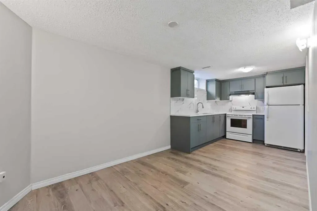 248 Taracove Road NE