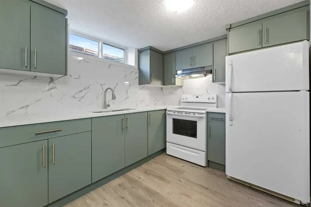 248 Taracove Road NE