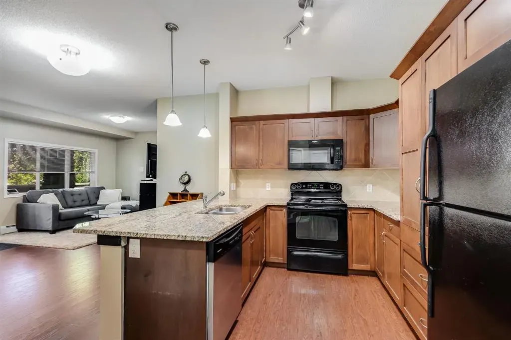 4 Kingsland Close SE, #2102