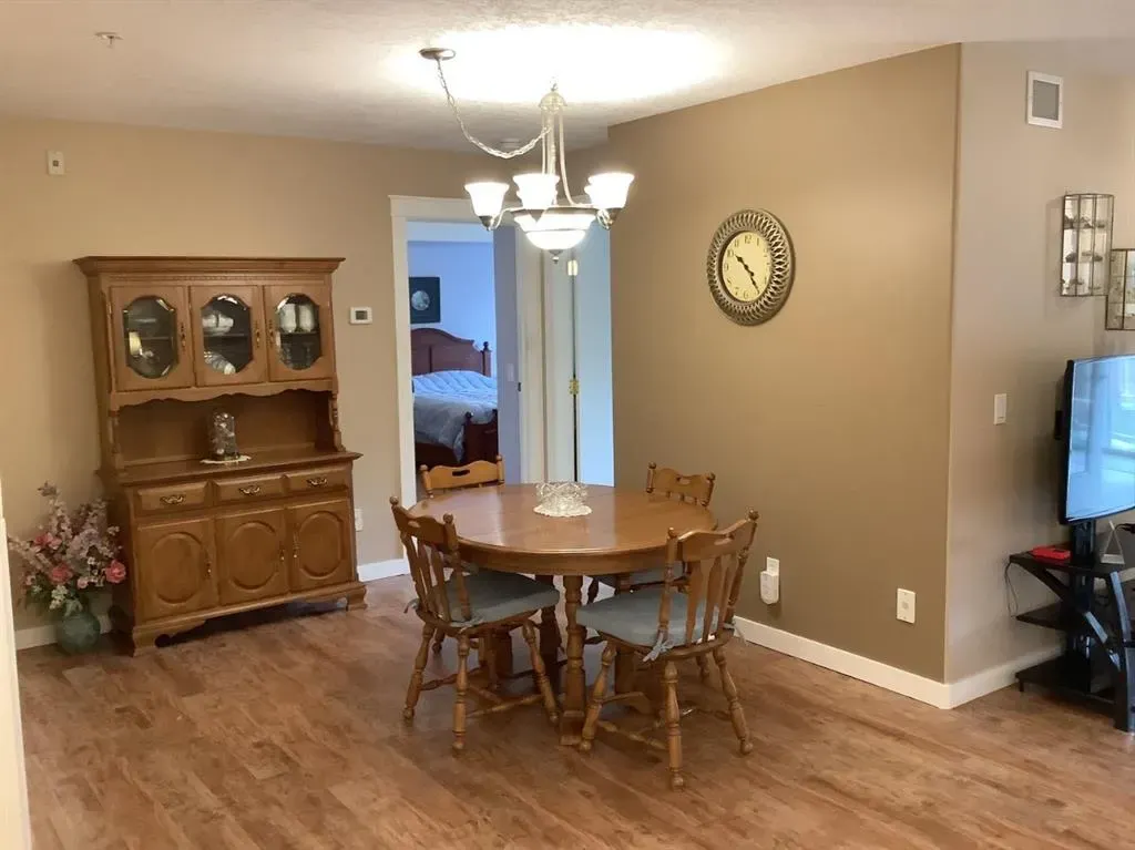 4805 45 Street, #124