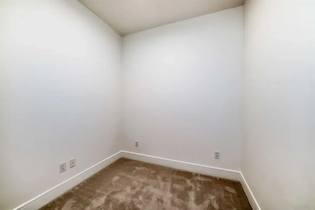 4270 Norford Avenue NW, #1208