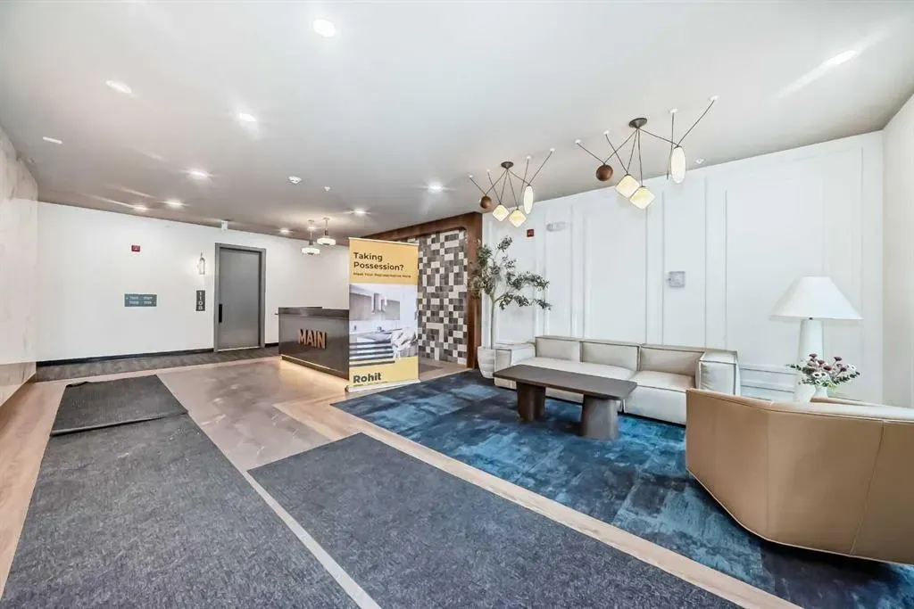 4270 Norford Avenue NW, #1208