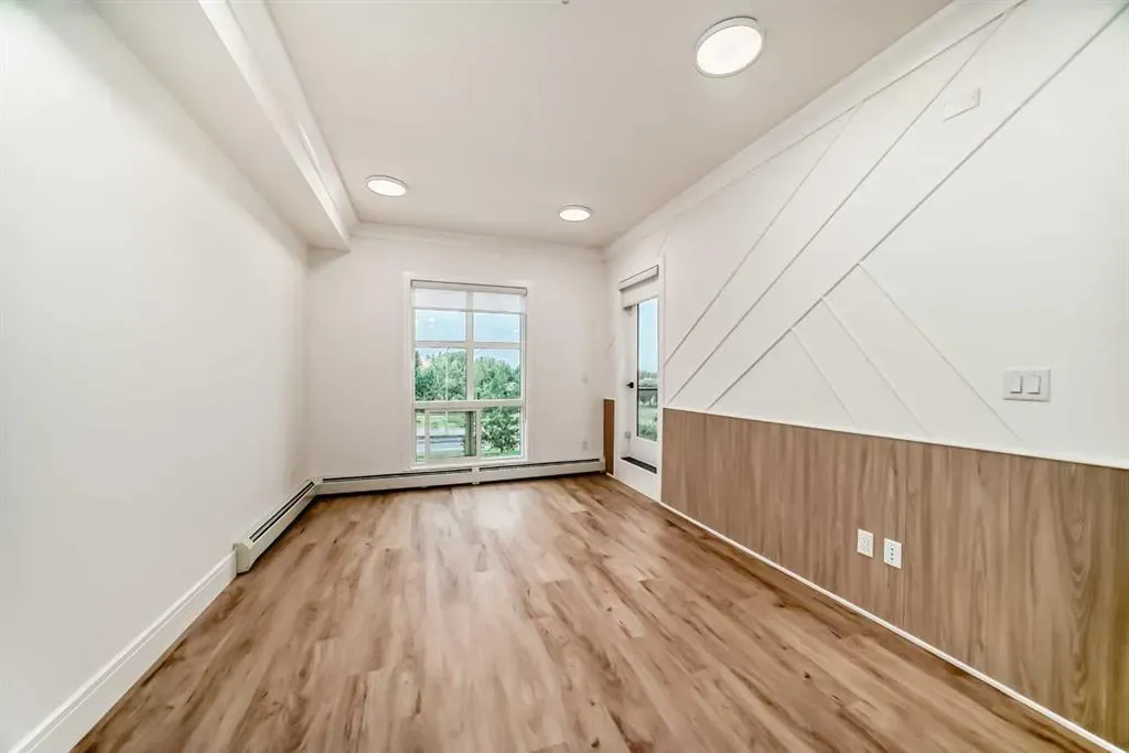 4270 Norford Avenue NW, #1208