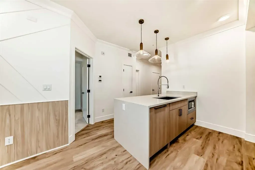 4270 Norford Avenue NW, #1208