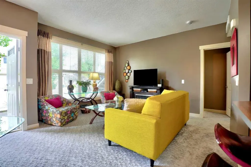 172 West Springs Road SW