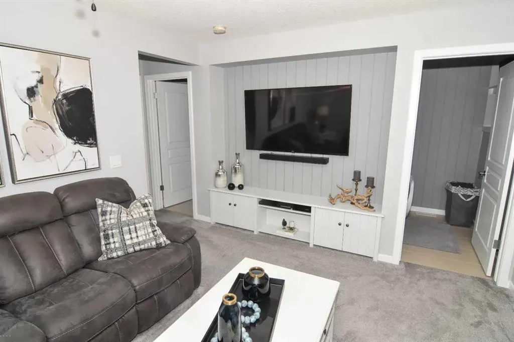 284 Auburn Meadows Place SE