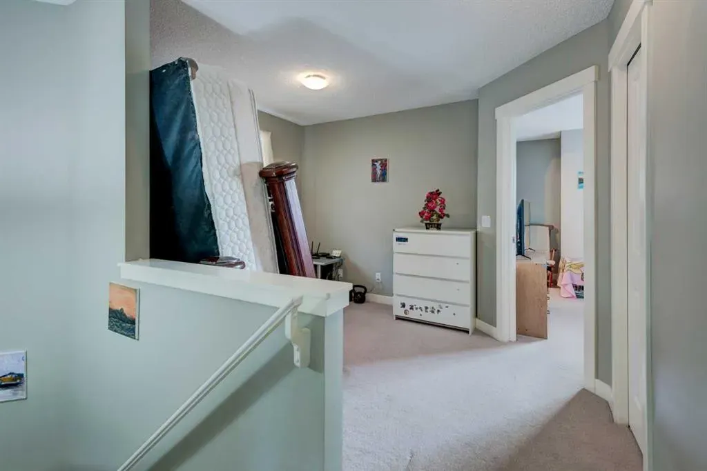 16 Bridlecrest Street SW
