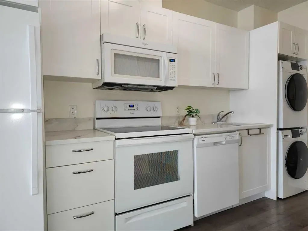 10 Brentwood Common NW, #410
