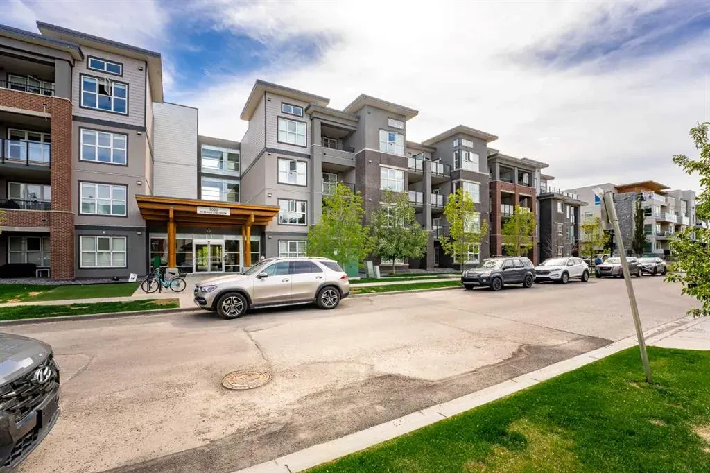 95 Burma Star Road SW, #3301