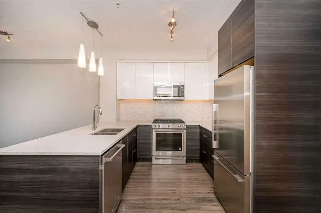 95 Burma Star Road SW, #3301