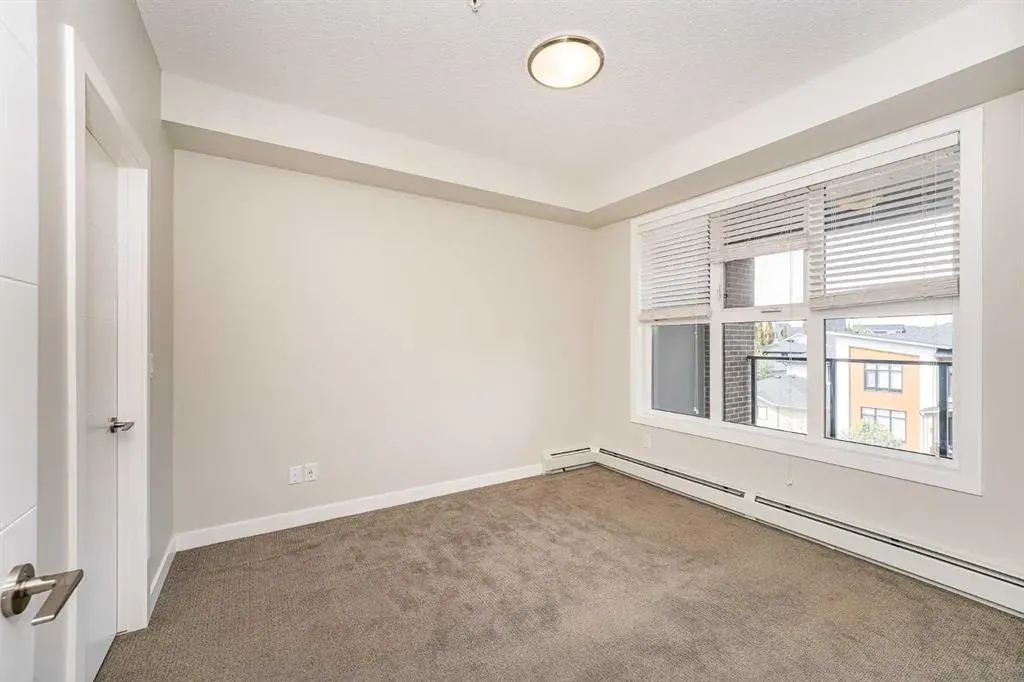 95 Burma Star Road SW, #3301