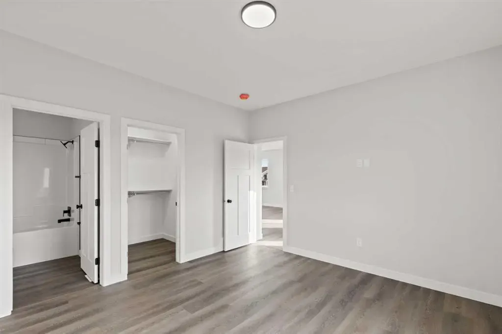 10210 127 Avenue