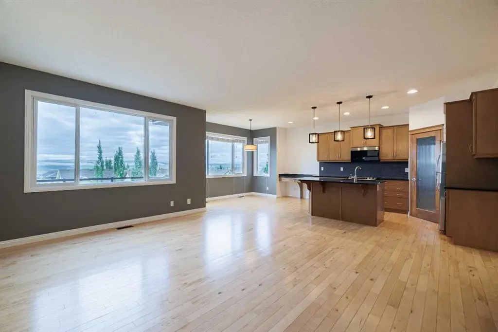 107 Sunset Way