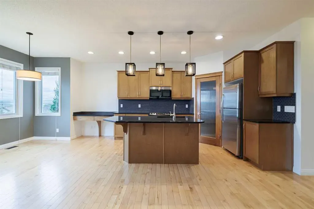 107 Sunset Way