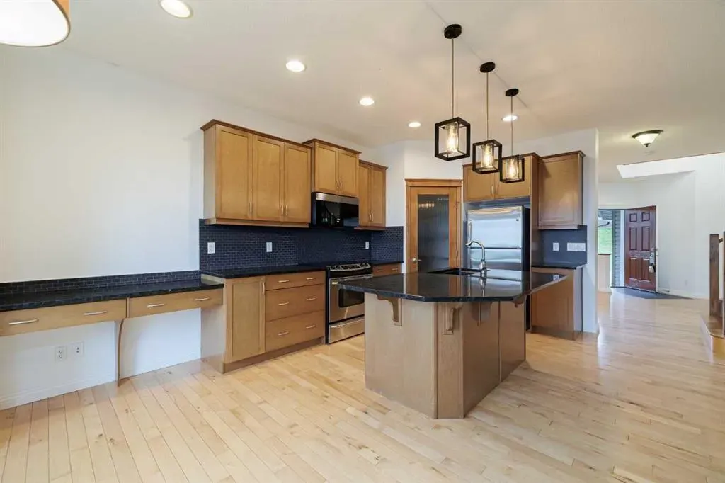 107 Sunset Way