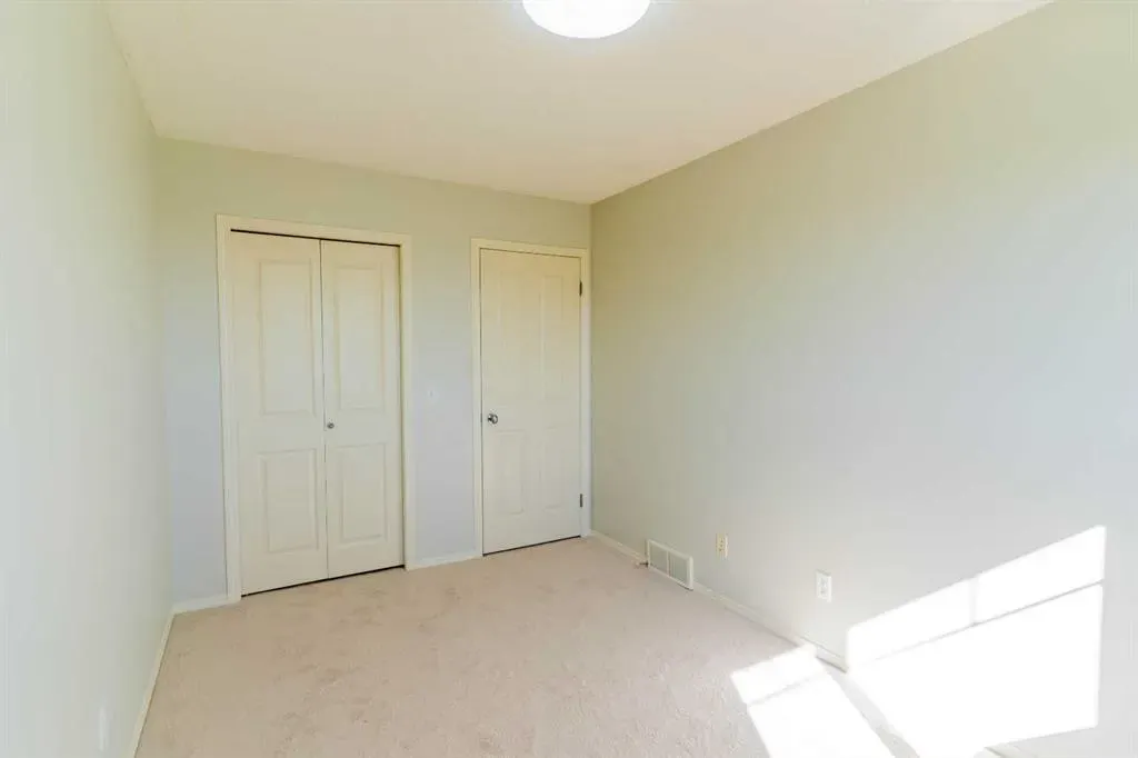 52 Panatella Villas NW