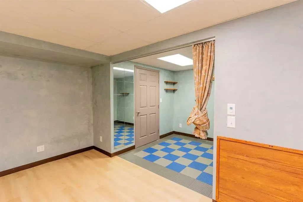 52 Panatella Villas NW