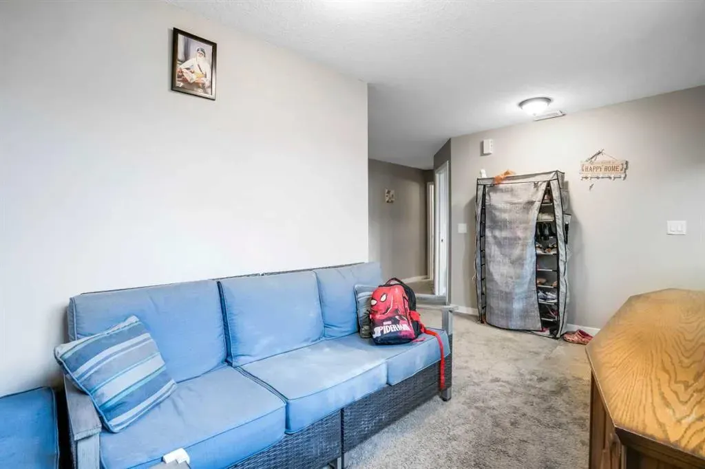 6216 Taralea Park NE