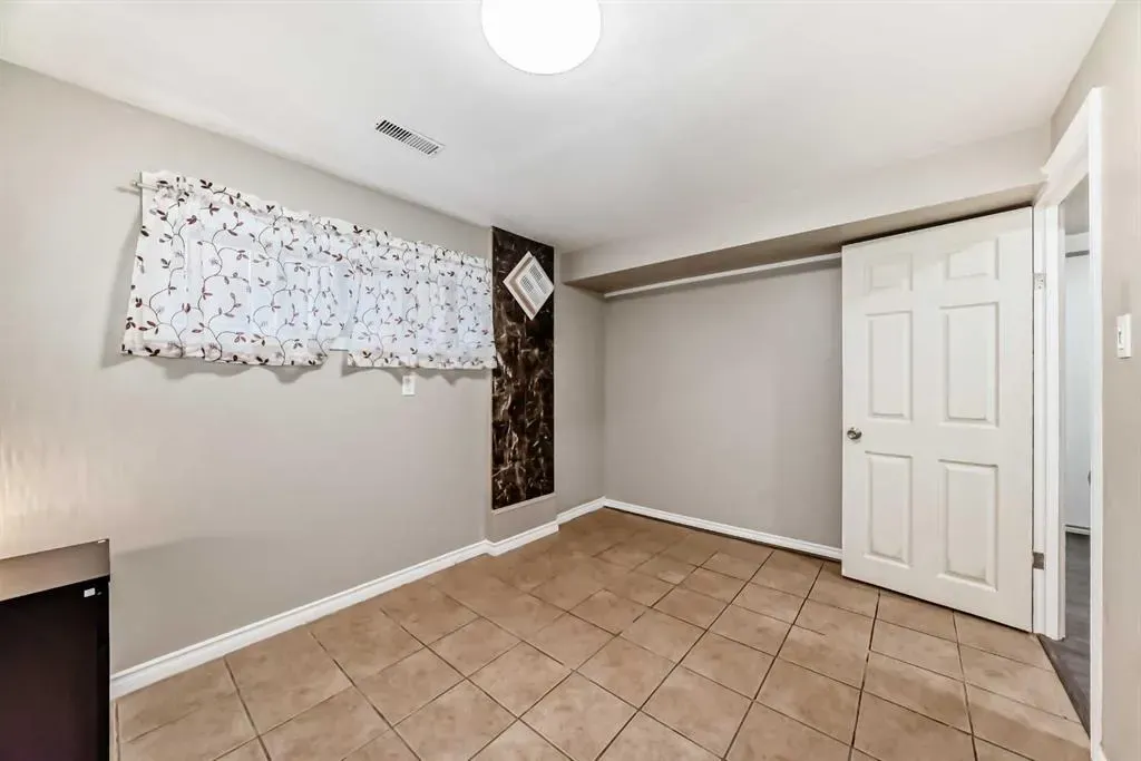 118 Ridgebrook Drive SW