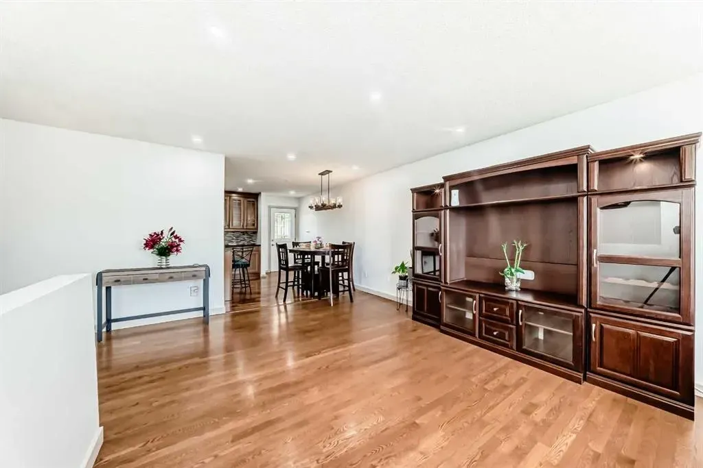 118 Ridgebrook Drive SW